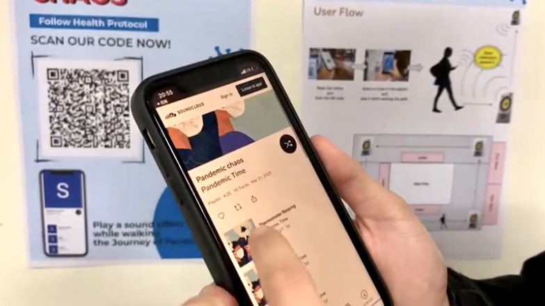 Audience choosing sound effect via their phone